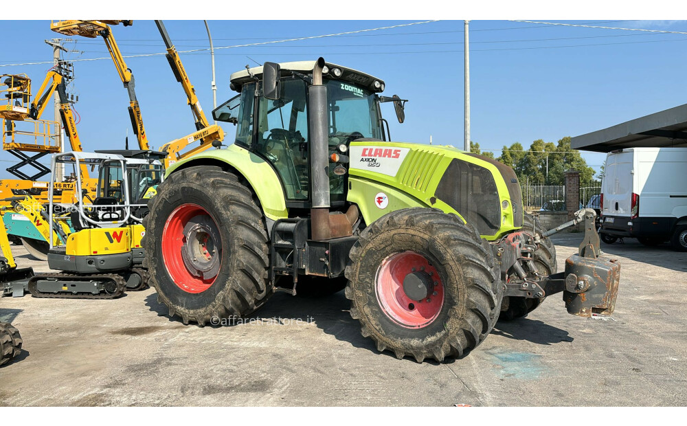 Claas AXION 850 Used - 4