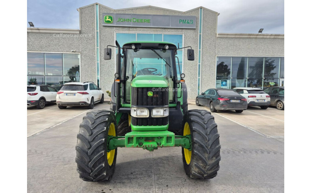 John Deere 6520 SE Used - 7