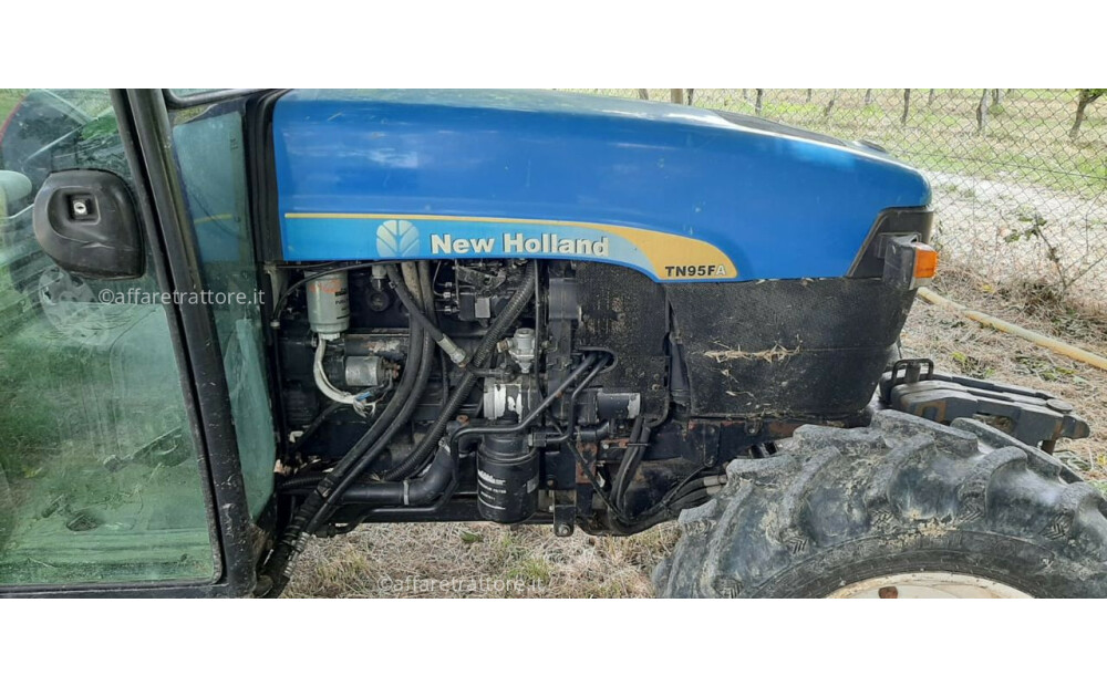 New Holland TNF 95 Usato - 5