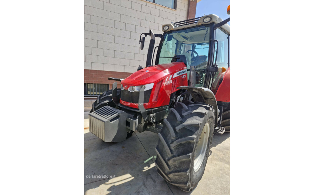 Massey Ferguson 5608 DYNA4 Used - 1