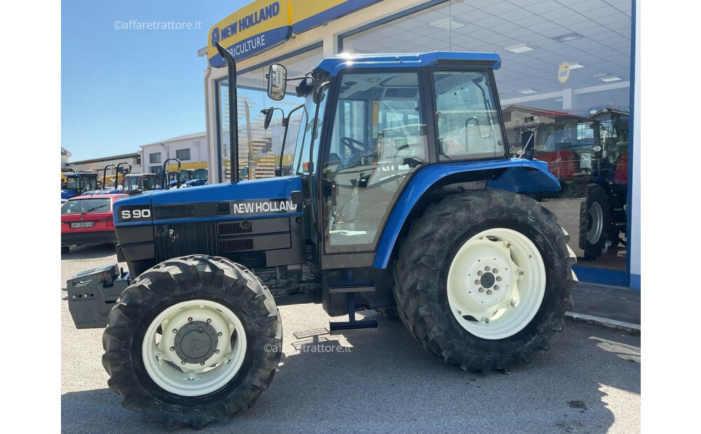 New Holland S90 Used - 4