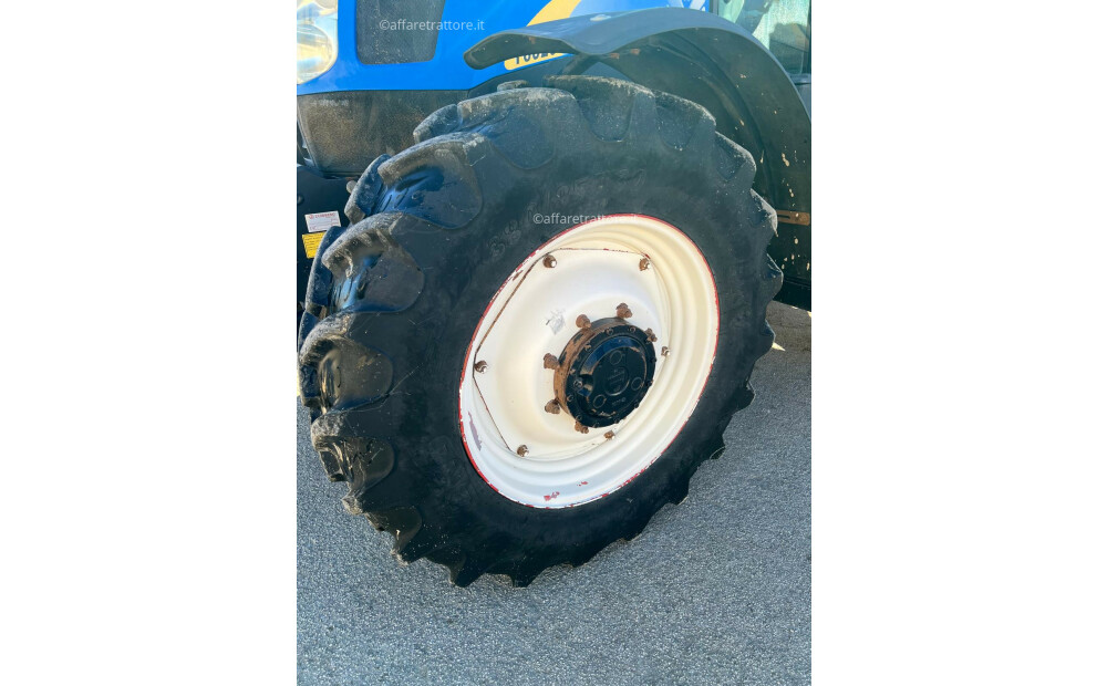 New Holland T6020 Used - 4