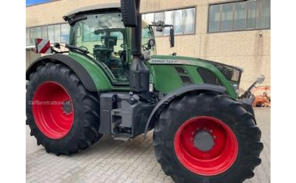 Fendt 724 VARIO SCR PROFI Used - 2