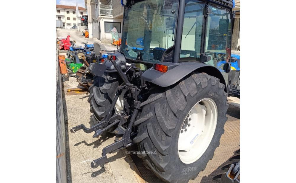 New Holland T4040 Used - 8