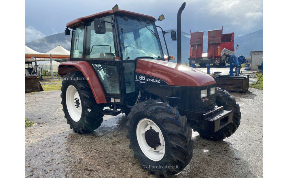 New Holland L65DT Used - 3