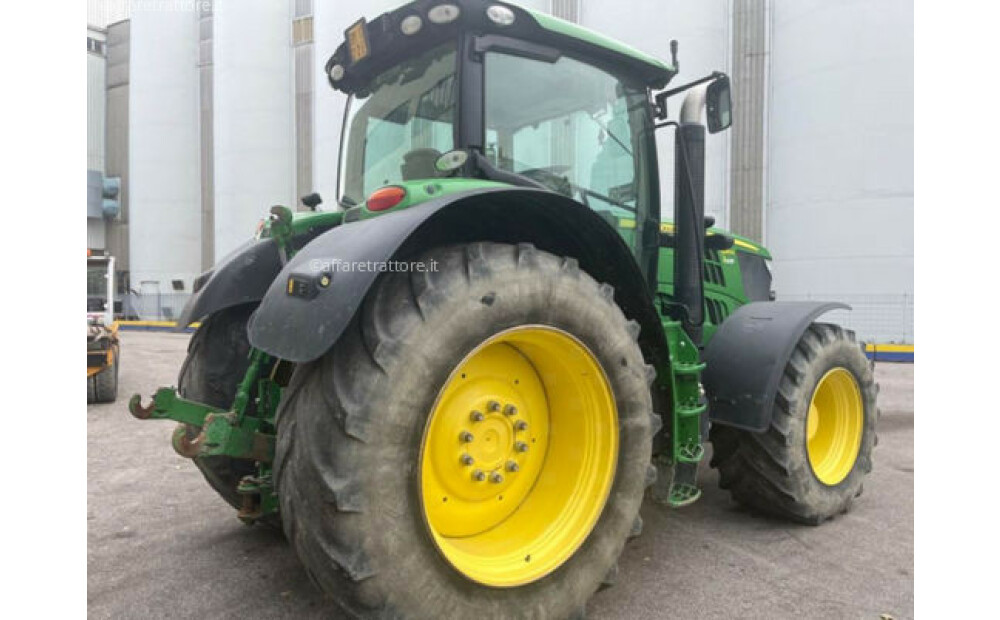 John Deere 6210 R AutoPower Used - 7