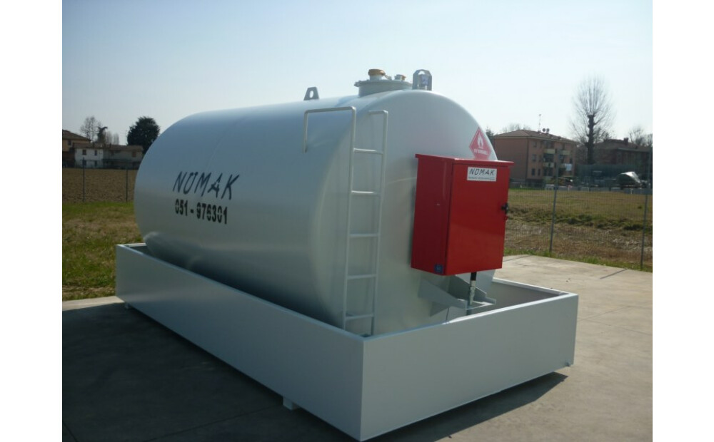 Diesel tank 9000 liters - 1