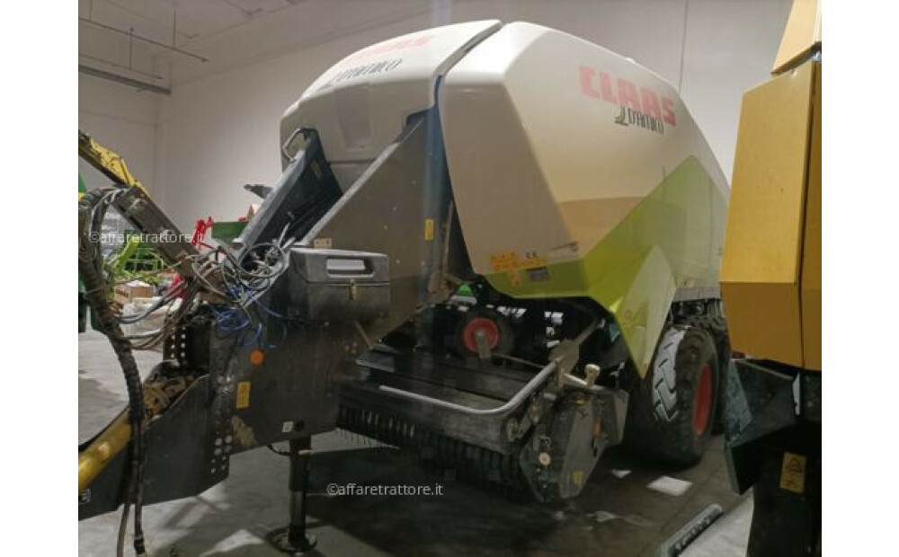 Claas QUADRANT 3300 RF Used - 3