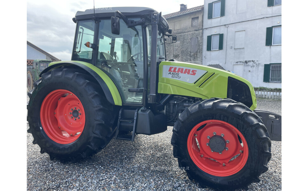 Claas AXOS 340 Used - 1