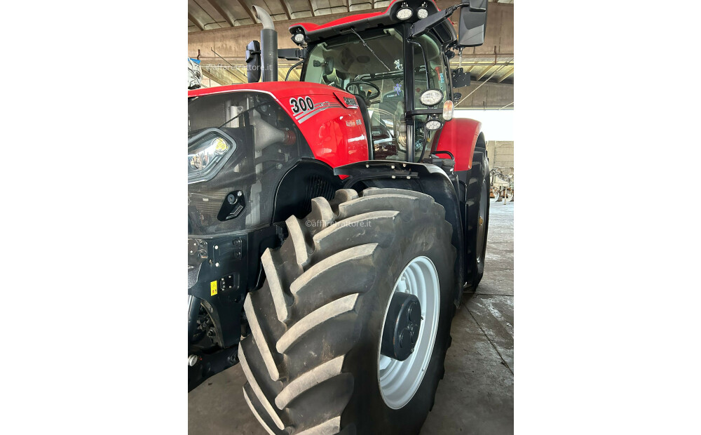 Case-Ih OPTUM 300 Used - 9