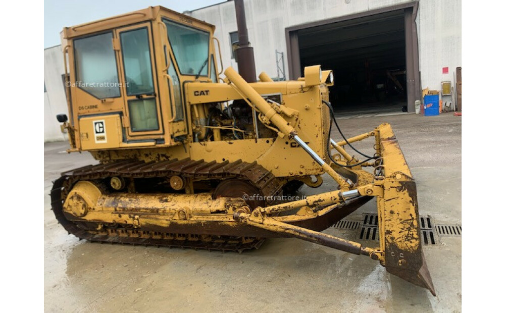 Caterpillar D5B Used - 1