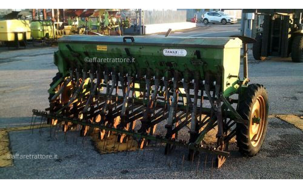 USED DAMAX 250/17 SEEDER - 2