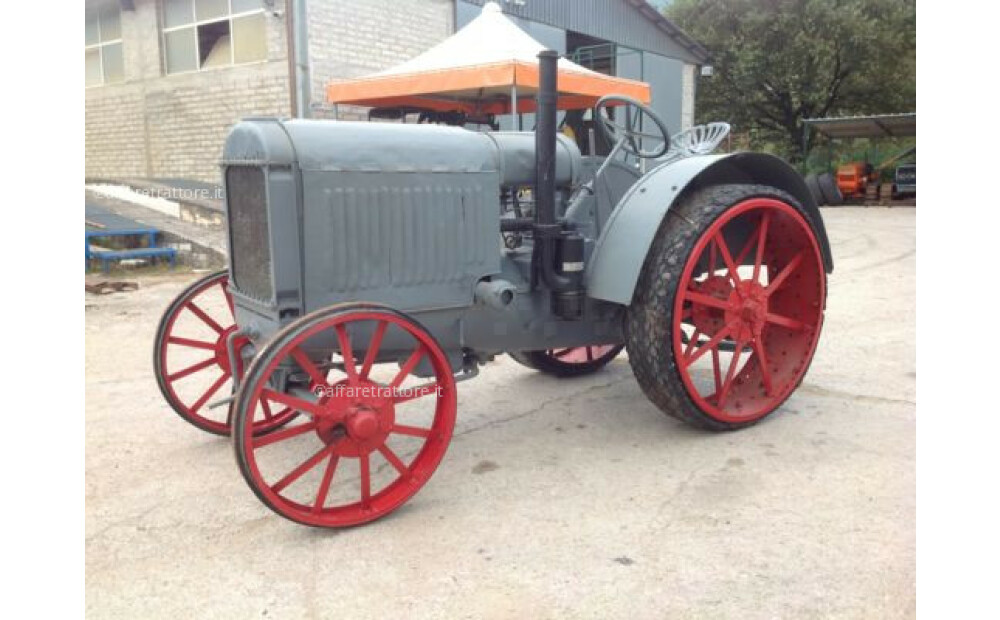 International Harvester IH Used - 3