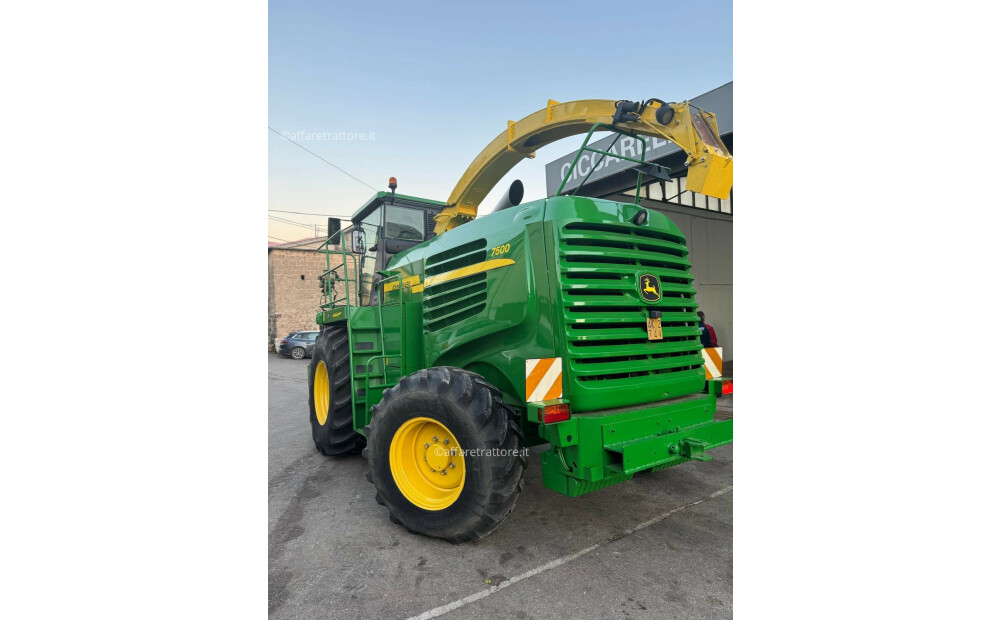 John Deere 7500 4 ruote motrici Used - 12