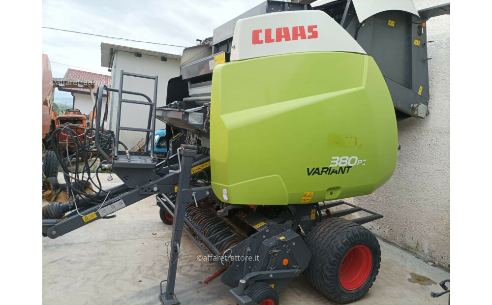 Claas Variant 380 RC Used - 2