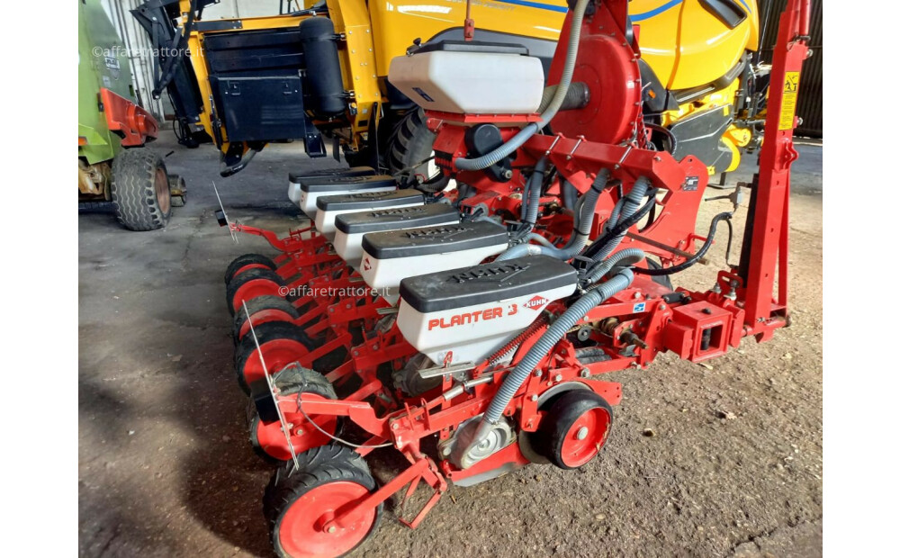 Kuhn PLANTER 3 Used - 2