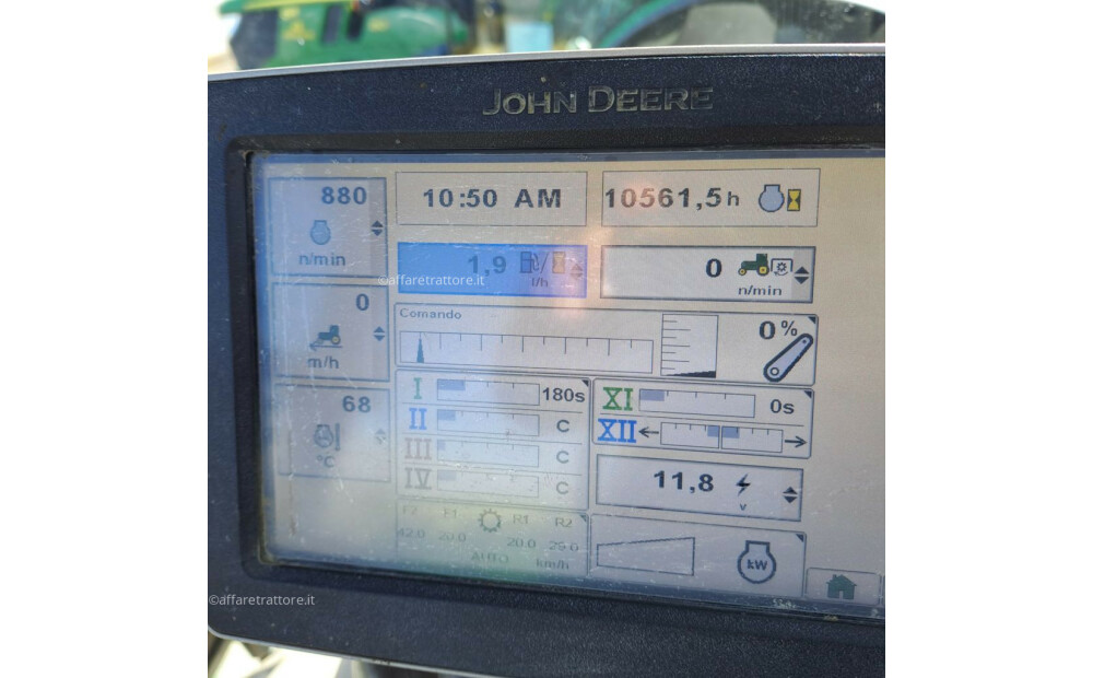 John Deere 6125R Used - 11