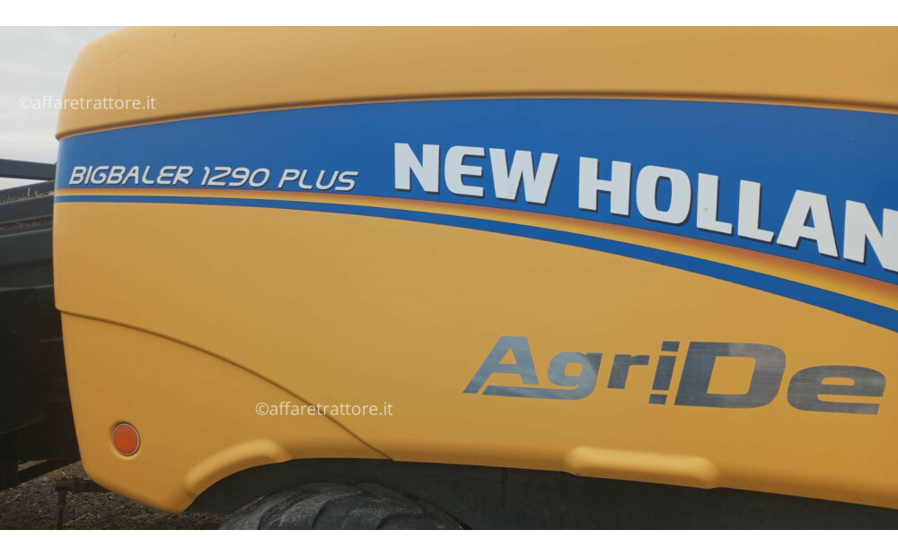 New Holland BIGBALER 1290 PLUS Used - 4