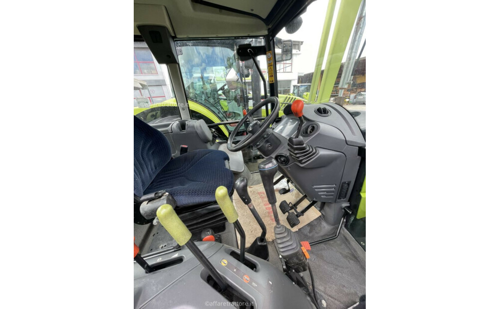 Claas AXOS 340 C Used - 5