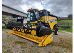 New Holland CX 5090 Used